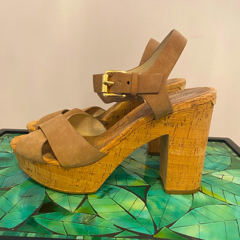 Michael Kors platform sandals - Picture 1 of 6